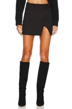 Front Slit Mini Skirt Black