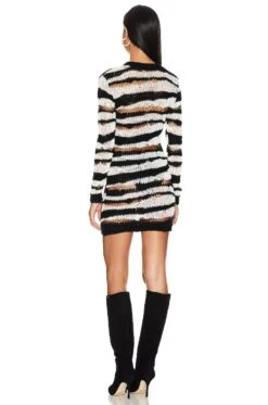 Akamu Sweater Dress White & Black -Camila coelho || FREE PEOPLE || Bardot Sales RTAR WD87 V3